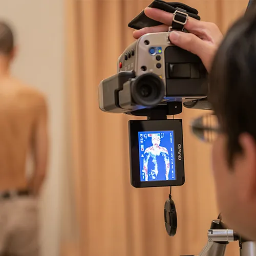 健康に歩けることがご家族の幸せです。
